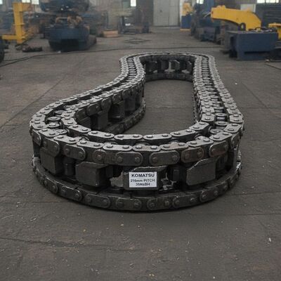 Quality 35MnBH Forged Steel Dry Track Chain Assembly with 216mm Pitch for Komatsu Bulldozer Undercarriage factory
